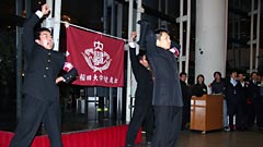 応援部のOB・現役のコラボでエール